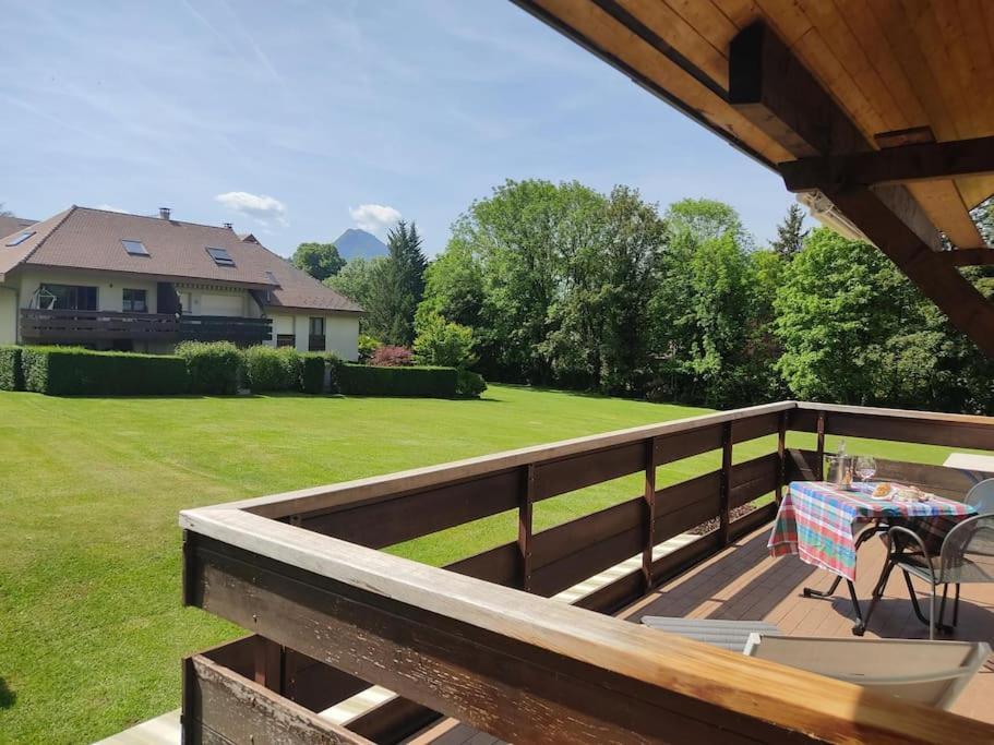 Bel Appartement Au Calme A 5 Minutes Du Village Menthon-Saint-Bernard Exteriér fotografie